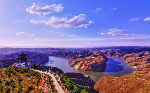 传承红色基因 展现发展活力